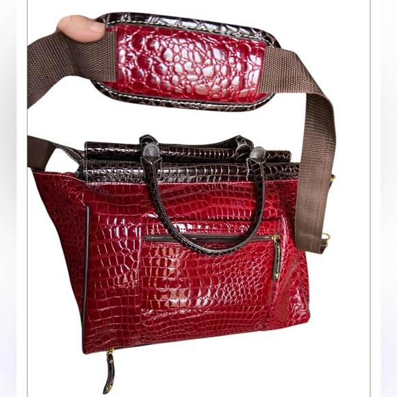 Samantha Brown Chic Burgundy Crocodile-Embossed Travel Bag - Picture 5 of 9